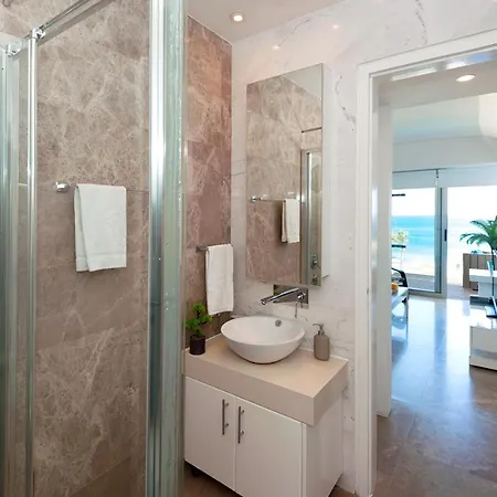 Appartement Marina - Beachfront Protaras